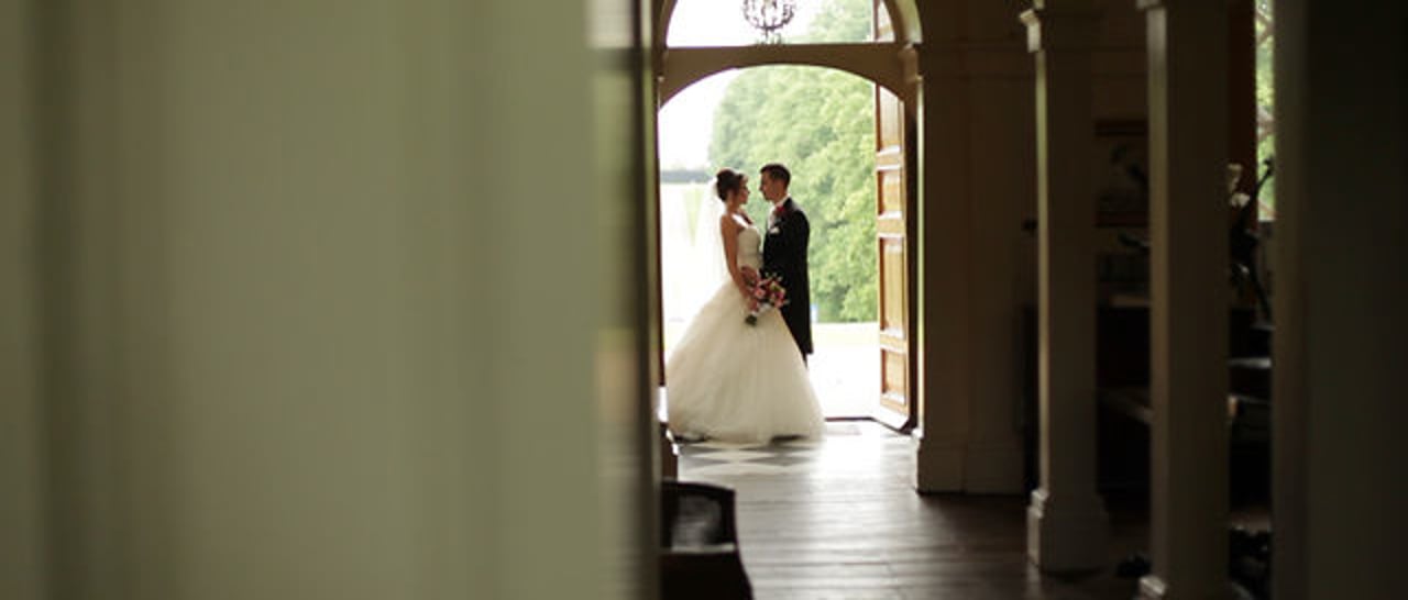 Madeleine + Matt | Braxted Park